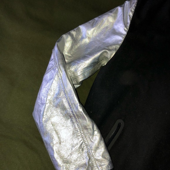 Jacket - Picture 2 of 4